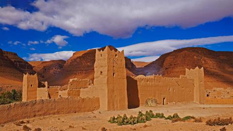 塔菲拉勒地区的一座古老古堡, 摩洛哥 